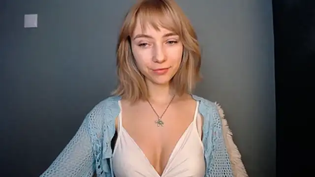 LuciaYoung online show from 17, 2, 2026