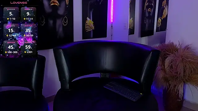  brenna hanson online show from 29, 9, 2025