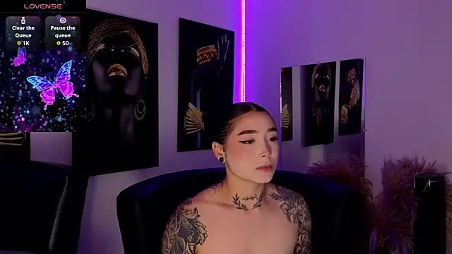  brenna hanson online show from 7, 11, 2025