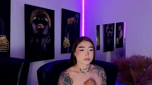  brenna hanson online show from 15, 11, 2025