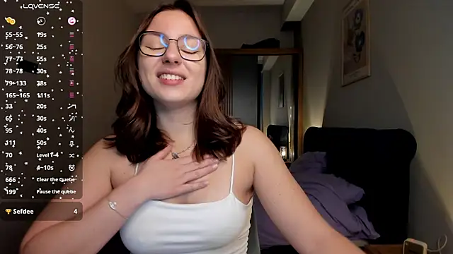 ThreeshaWhite online show from 18, 1, 2026