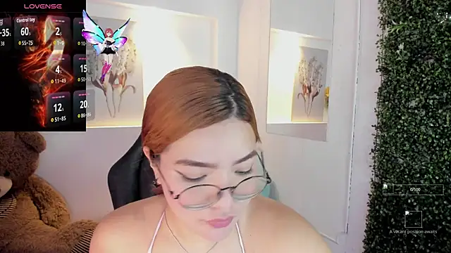 Abby Mae  online show from 10, 11, 2025