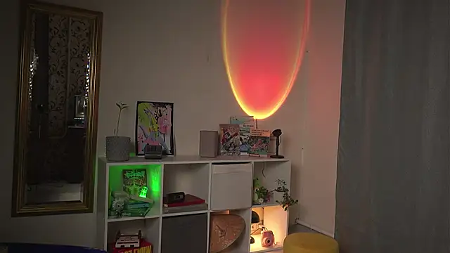 PixieMeow  online show from 15, 9, 2025