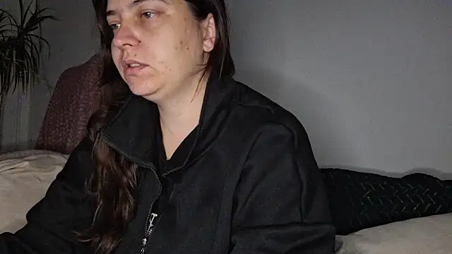 Cyndee Winter online show from 16, 10, 2025