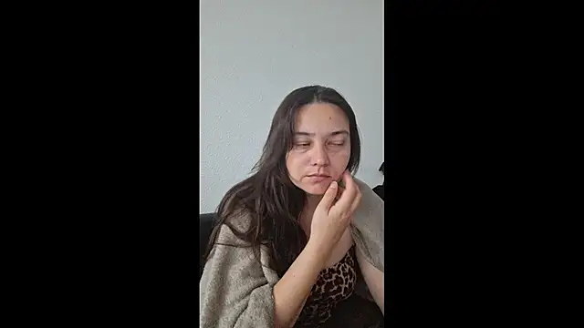 Cyndee Winter online show from 21, 9, 2025