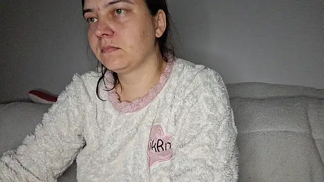 Cyndee Winter online show from 26, 10, 2025