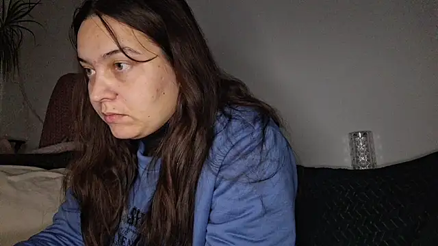 Cyndee Winter online show from 2, 12, 2025