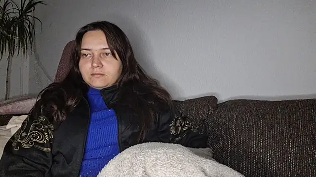 Cyndee Winter online show from 17, 10, 2025