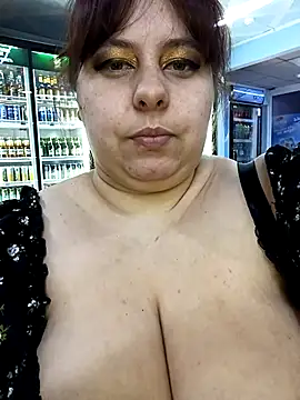 Snapshot of diamond190896 chatting on 18, 2, 2025 diamond190896 online show from 18, 2, 2025