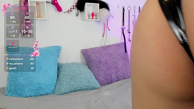 Snapshot of Jentokio chatting on 11, 2, 2025 Jentokio online show from 11, 2, 2025