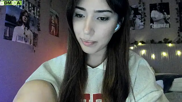 Snapshot of Anisawithlove chatting on 10, 10, 2025 Anisawithlove online show from 10, 10, 2025