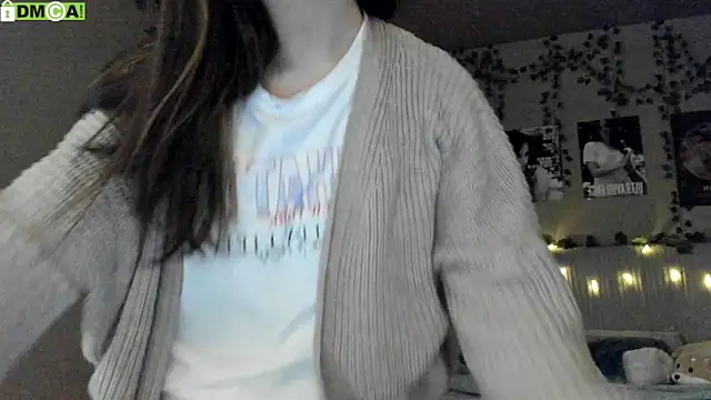 Snapshot of Anisawithlove chatting on 25, 10, 2025 Anisawithlove online show from 25, 10, 2025