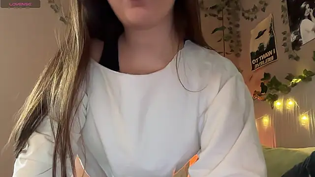 Snapshot of Anisawithlove chatting on 15, 2, 2026 Anisawithlove online show from 15, 2, 2026