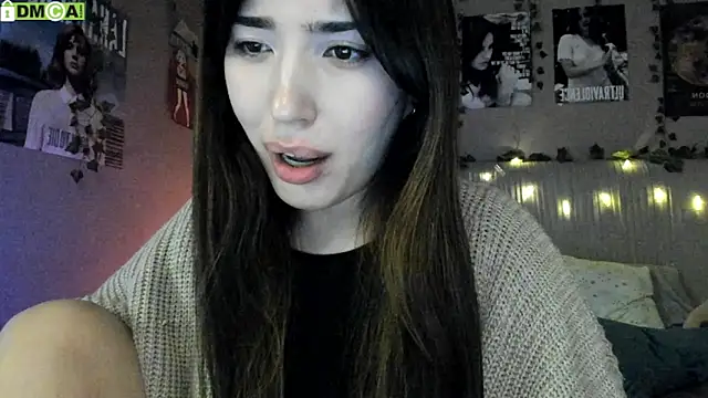 Snapshot of Anisawithlove chatting on 5, 12, 2025 Anisawithlove online show from 5, 12, 2025