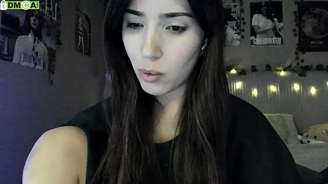 Snapshot of Anisawithlove chatting on 21, 11, 2025 Anisawithlove online show from 21, 11, 2025