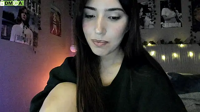 Snapshot of Anisawithlove chatting on 6, 10, 2025 Anisawithlove online show from 6, 10, 2025