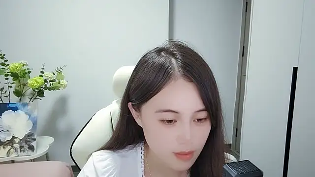 Wofeifei-baby online show from 19, 9, 2025