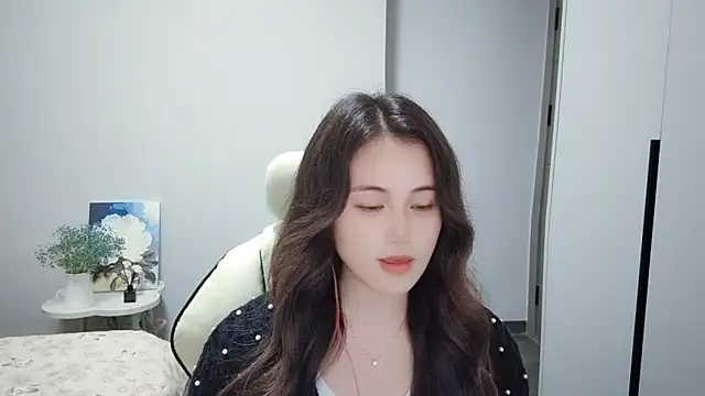 Wofeifei-baby online show from 13, 3, 2025