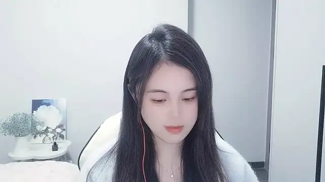 Wofeifei-baby online show from 1, 1, 2025
