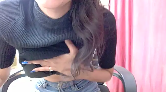 sexy ishu online show from 3, 3, 2025