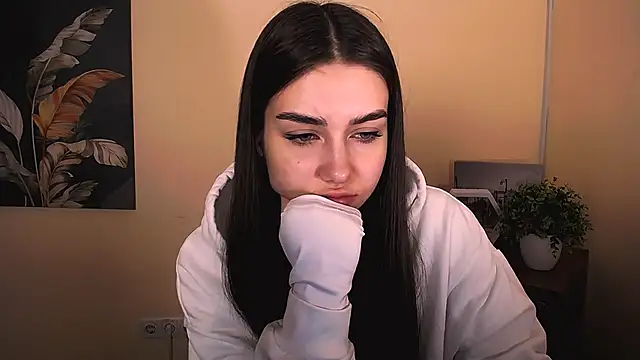 Lili magic online show from 8, 10, 2025