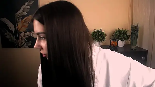 Lili magic online show from 29, 10, 2025