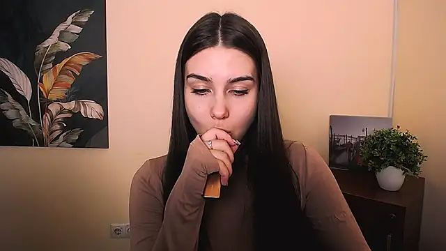 Lili magic online show from 19, 9, 2025