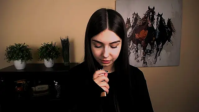 Lili magic online show from 6, 11, 2025