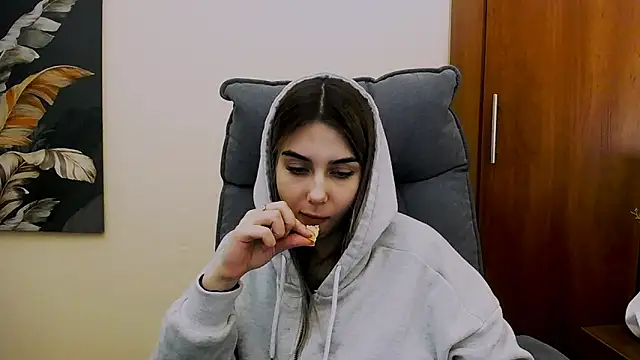 Lili magic online show from 11, 2, 2025