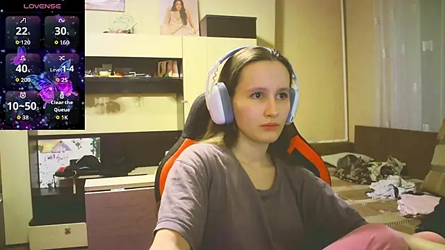 babywaifu online show from 27, 9, 2025