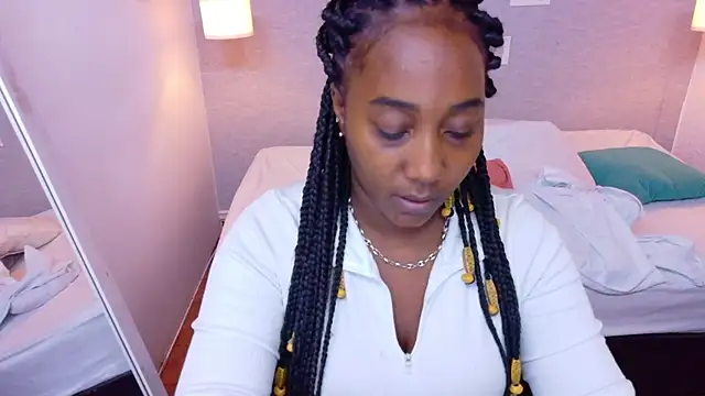 kiara evanss online show from 24, 9, 2025