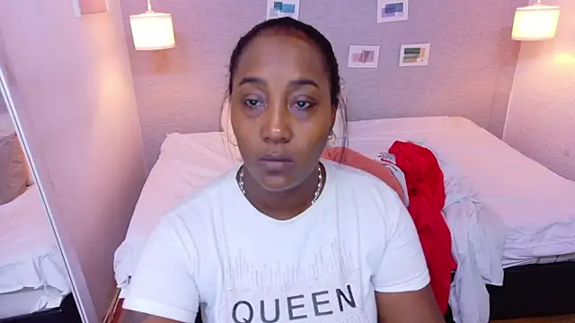 kiara evanss online show from 30, 4, 2026