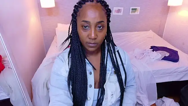 kiara evanss online show from 12, 6, 2026