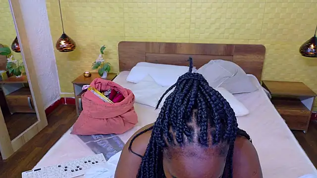 kiara evanss online show from 11, 11, 2025