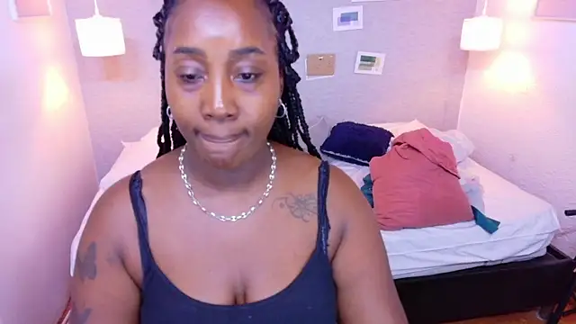 kiara evanss online show from 30, 6, 2026