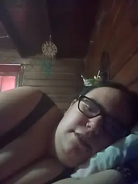 gatitabuena-90 online show from 12, 4, 2026