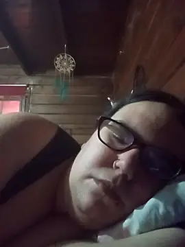 gatitabuena-90 online show from 11, 4, 2026