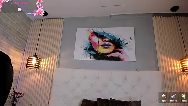 emma  smith1 online show from 9, 9, 2025