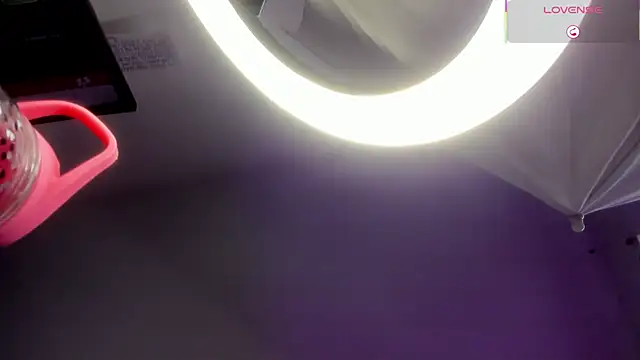 emma  smith1 online show from 11, 2, 2026