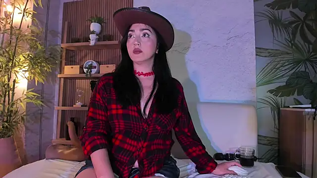 LIAH IZUMI online show from 30, 5, 2026