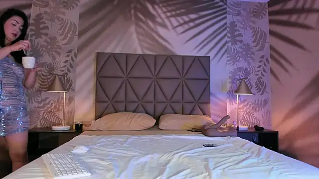 LIAH IZUMI online show from 21, 2, 2026