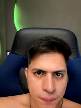 Niicky1  online show from 3, 12, 2025