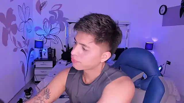 Niicky1  online show from 9, 2, 2025