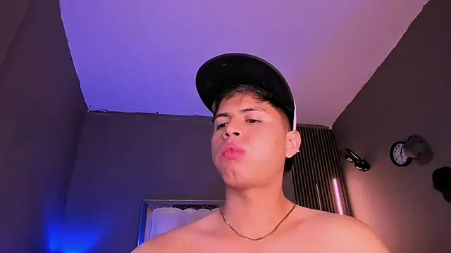 Niicky1  online show from 20, 3, 2025