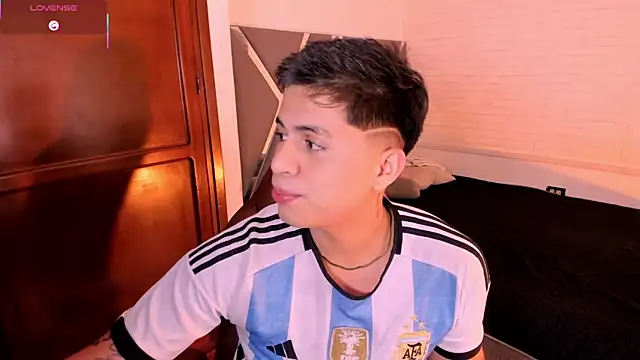 Niicky1  online show from 13, 2, 2026