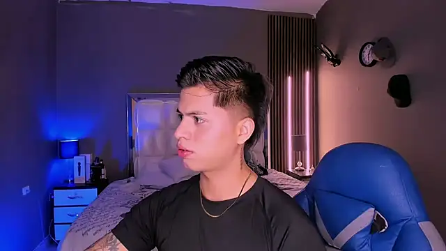 Niicky1  online show from 18, 3, 2025