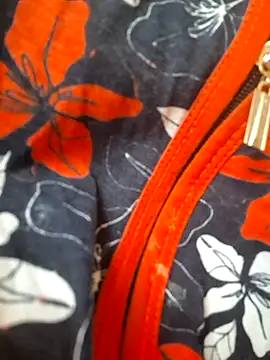 Elza kom online show from 17, 9, 2025