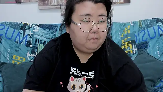 Nadine asian online show from 4, 11, 2025