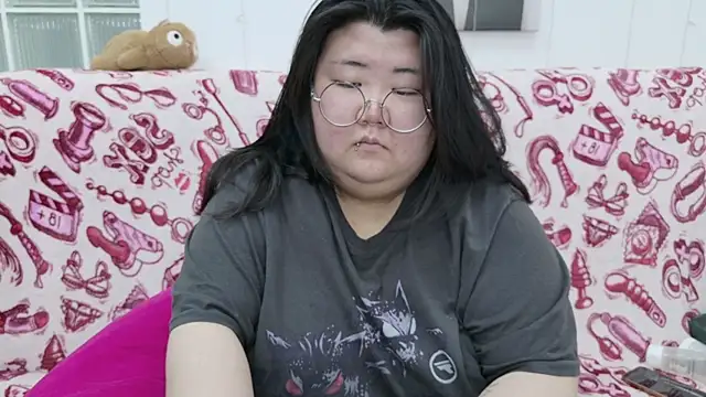 Snapshot of Nadine_asian chatting on 15, 2, 2026 Nadine asian online show from 15, 2, 2026