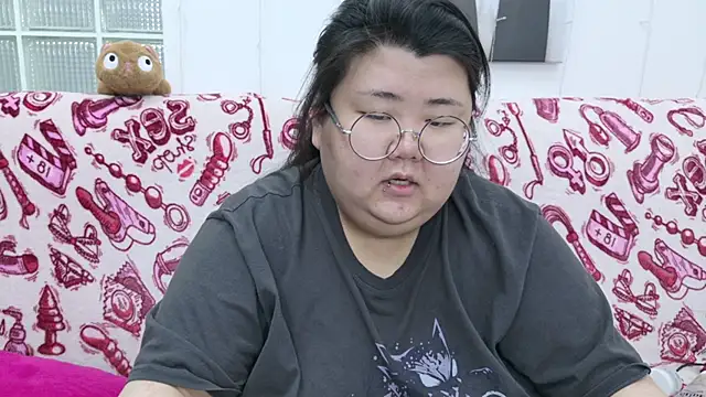 Snapshot of Nadine_asian chatting on 7, 2, 2026 Nadine asian online show from 7, 2, 2026